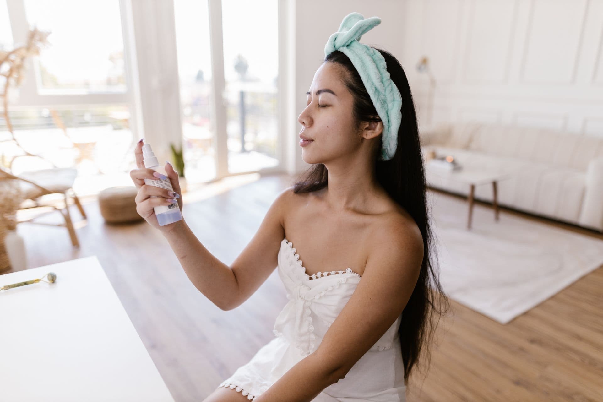 Hypochlorous Acid for Skin: Benefits, Uses and What You Should Know